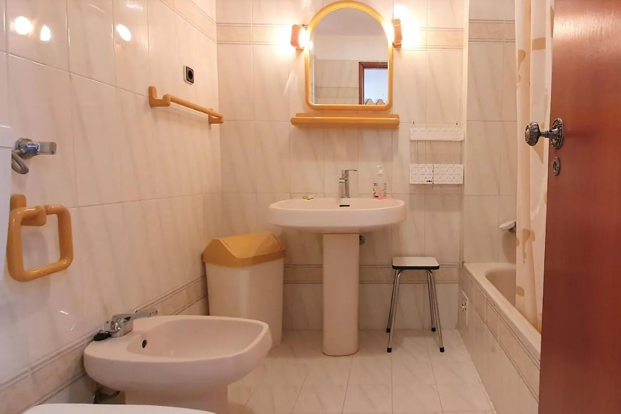 Apartment Lovelystay - The Algarvean Oasis Armacao de Pera Portugal